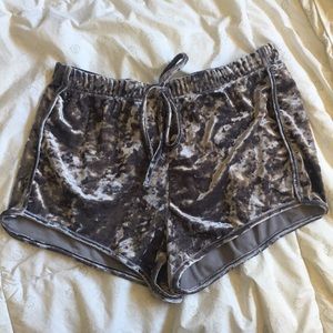 Velvet shorts
